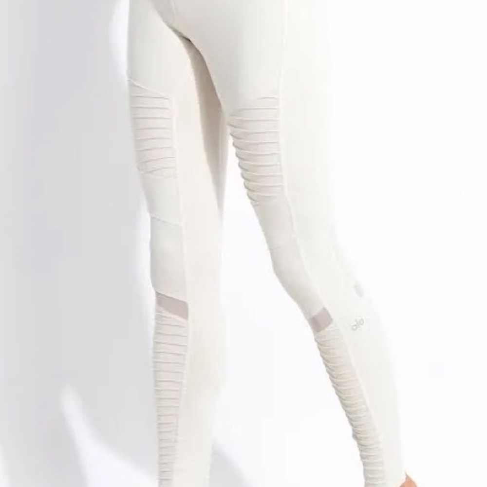 Alo Yoga High-Waisted 7/8 Moto Leggings